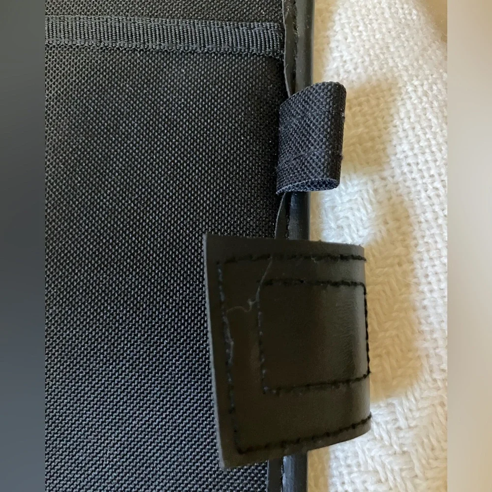 3-Ring Binder Portfolio Black Organizer